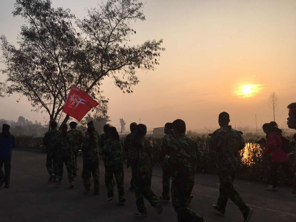 情人节，，，，永利yl23455撒的这狗粮，，，，我干了！