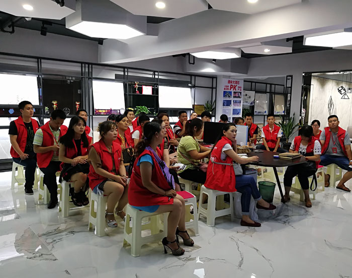 永利yl23455瓷砖 瓷砖署理 陶瓷一线品牌 店长 向导力