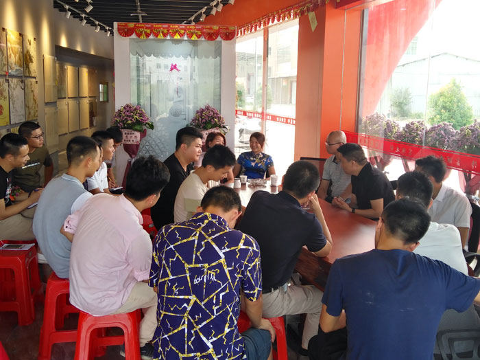 陶瓷一线品牌永利yl23455 潮安店开业庆典暨现代仿古砖红酒品鉴会