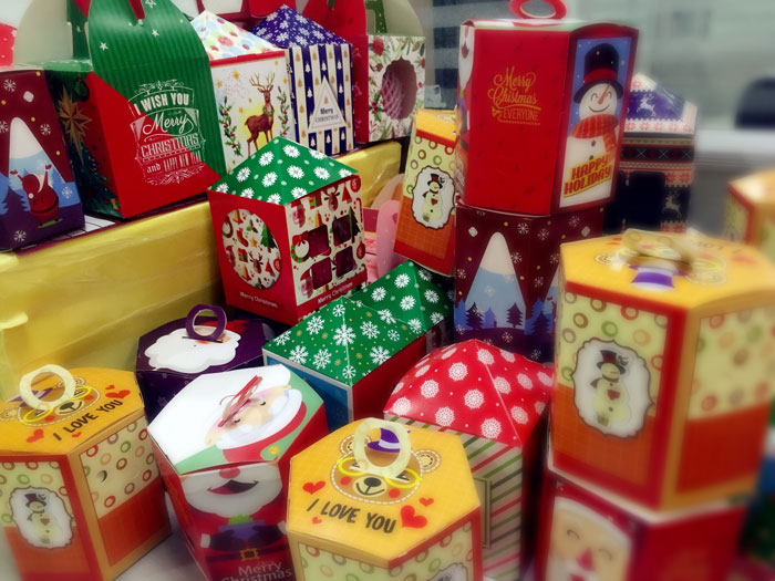 向导，，，，我能说说“别人家公司”的圣诞怎么过的么？？