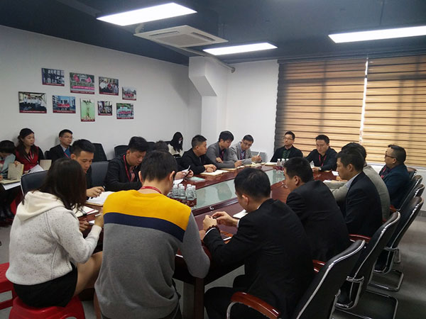 幸福是奋斗出来的！——永利yl23455团队12月总结会